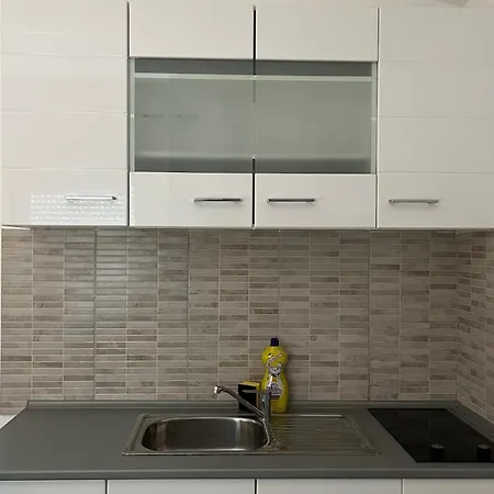 Apartman With Parking Space - 24593 *